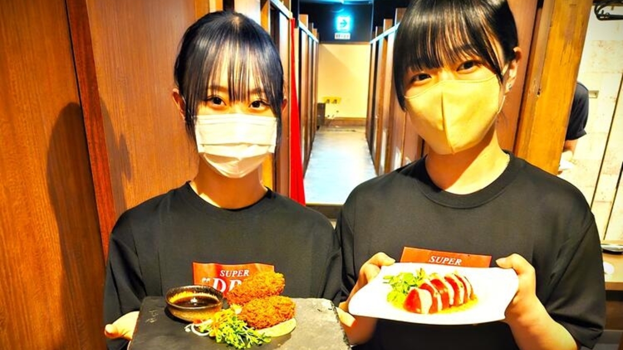 夜景個室居酒屋 茜音 海浜幕張駅前店で働く人の写真1枚目