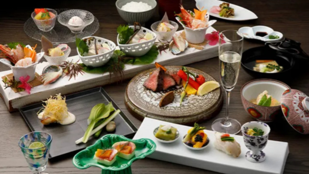 雲仙宮崎旅館で働く人の写真2枚目