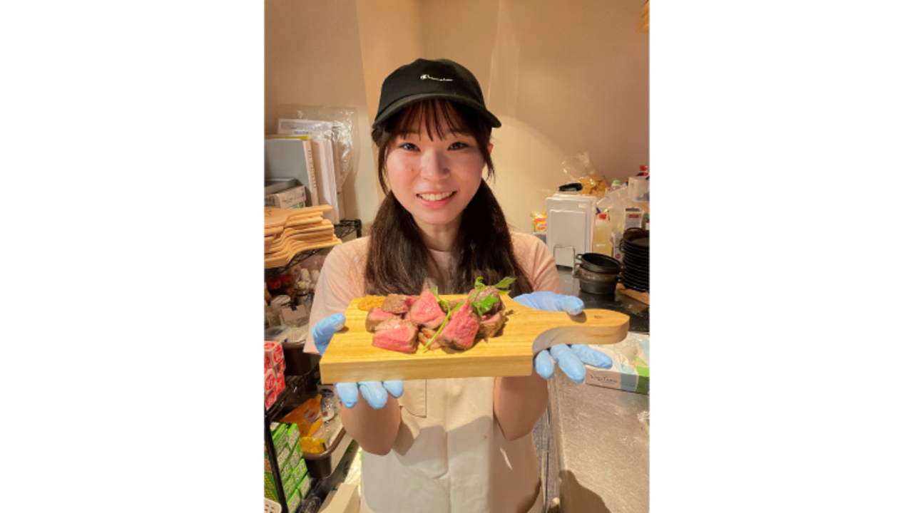 ワインの酒場。DiPUNTOで働く人の写真4枚目