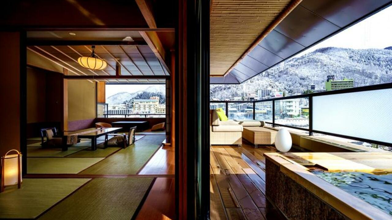 湯田中温泉 あぶらや燈千の事業内容の写真3枚目