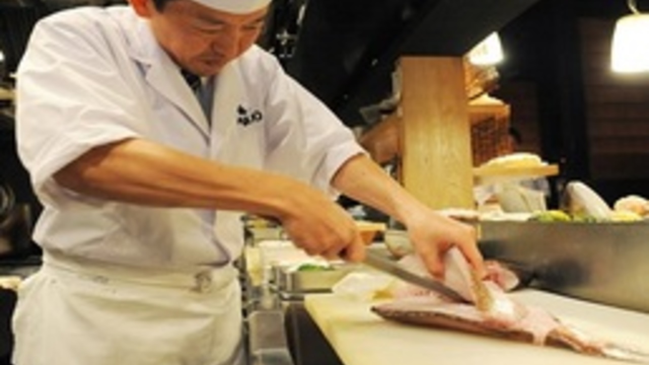 かぶらや総本家で働く人の写真4枚目