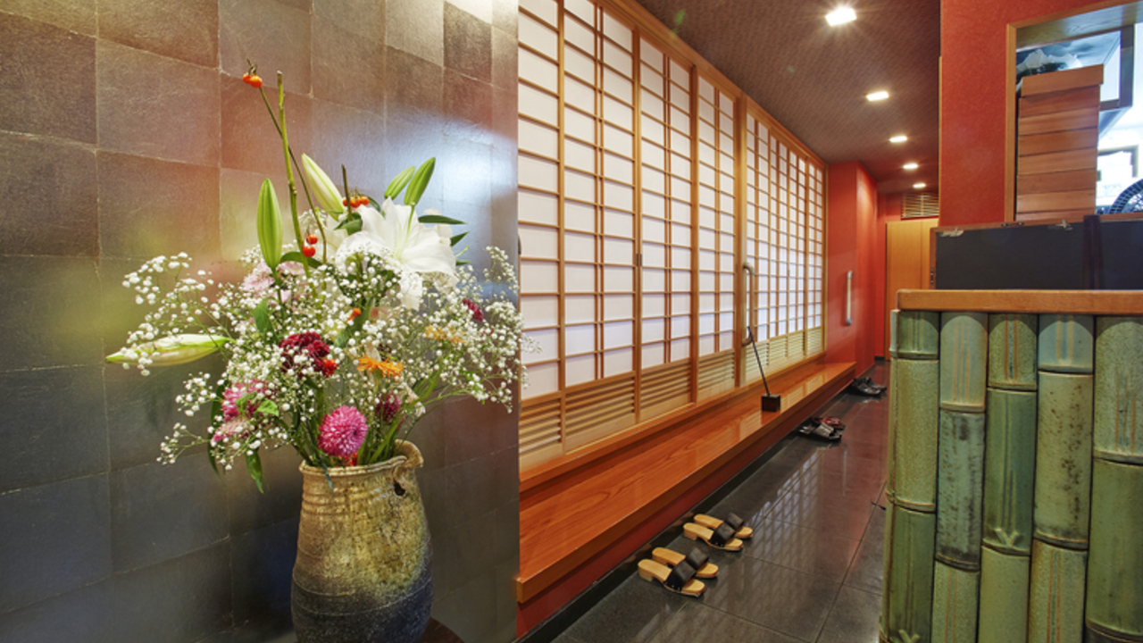 銀扇で働く人の写真2枚目