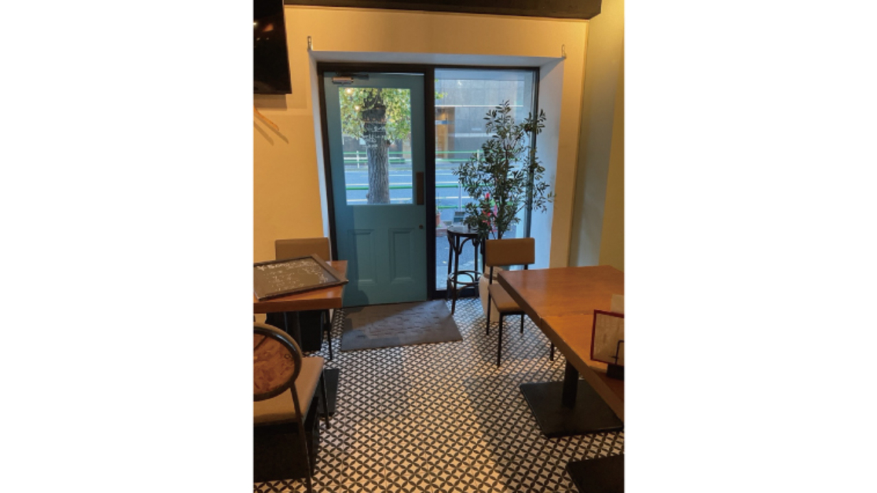 JHON COLLINZの事業内容の写真3枚目