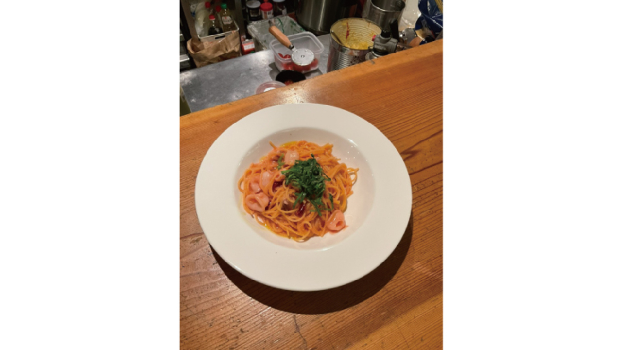 JHON COLLINZで働く人の写真3枚目