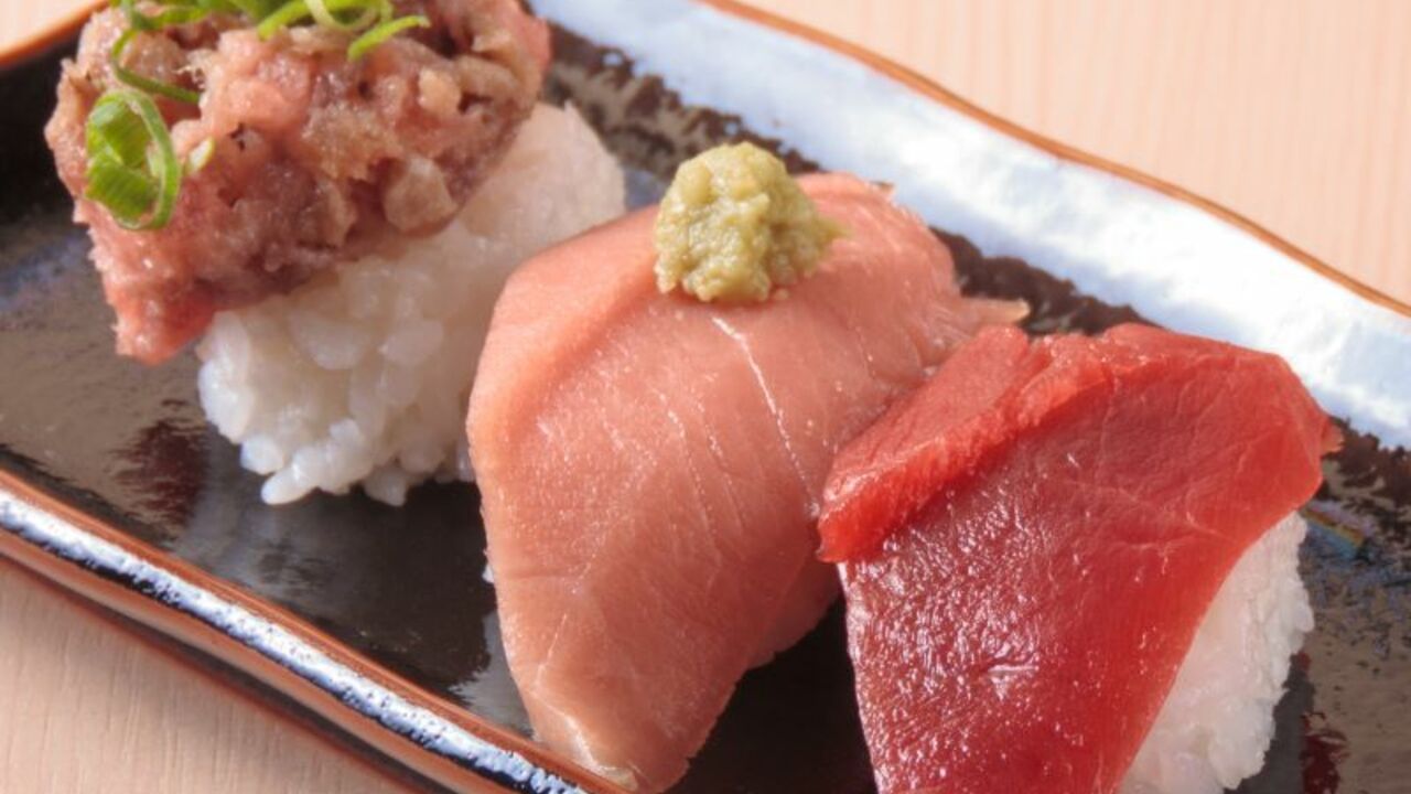 魚の登竜門　すしショップ百太郎の事業内容の写真1枚目