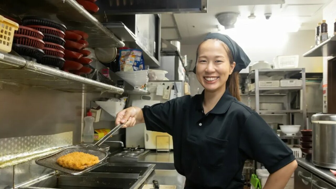 漱石で働く人の写真1枚目