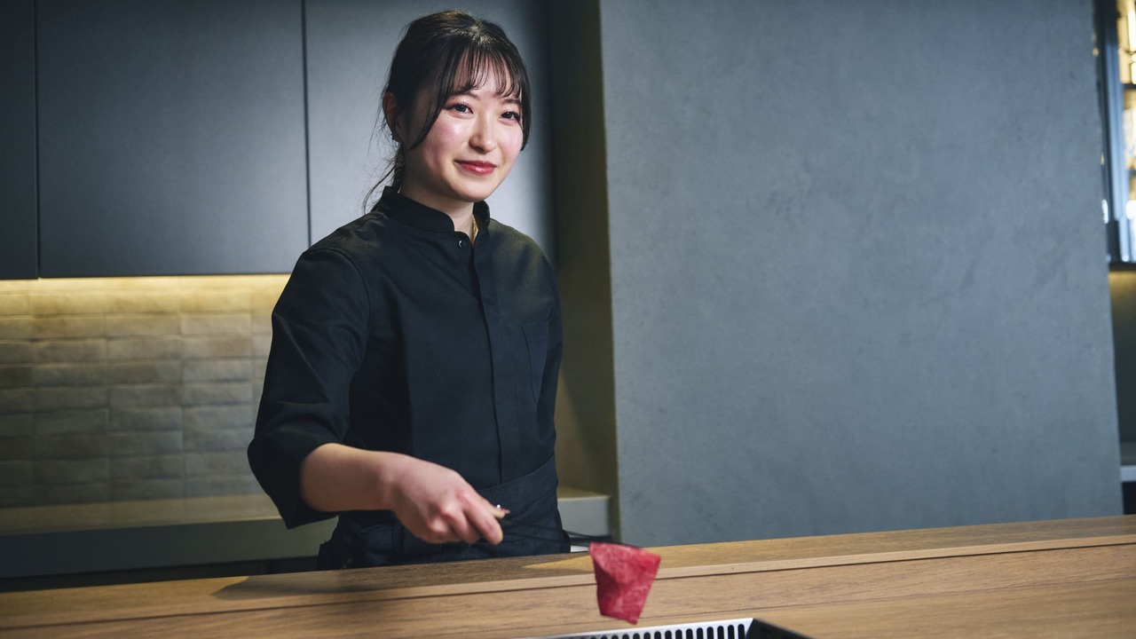 焼肉神石で働く人の写真1枚目