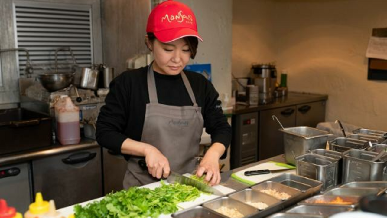 モンスーンカフェで働く人の写真3枚目