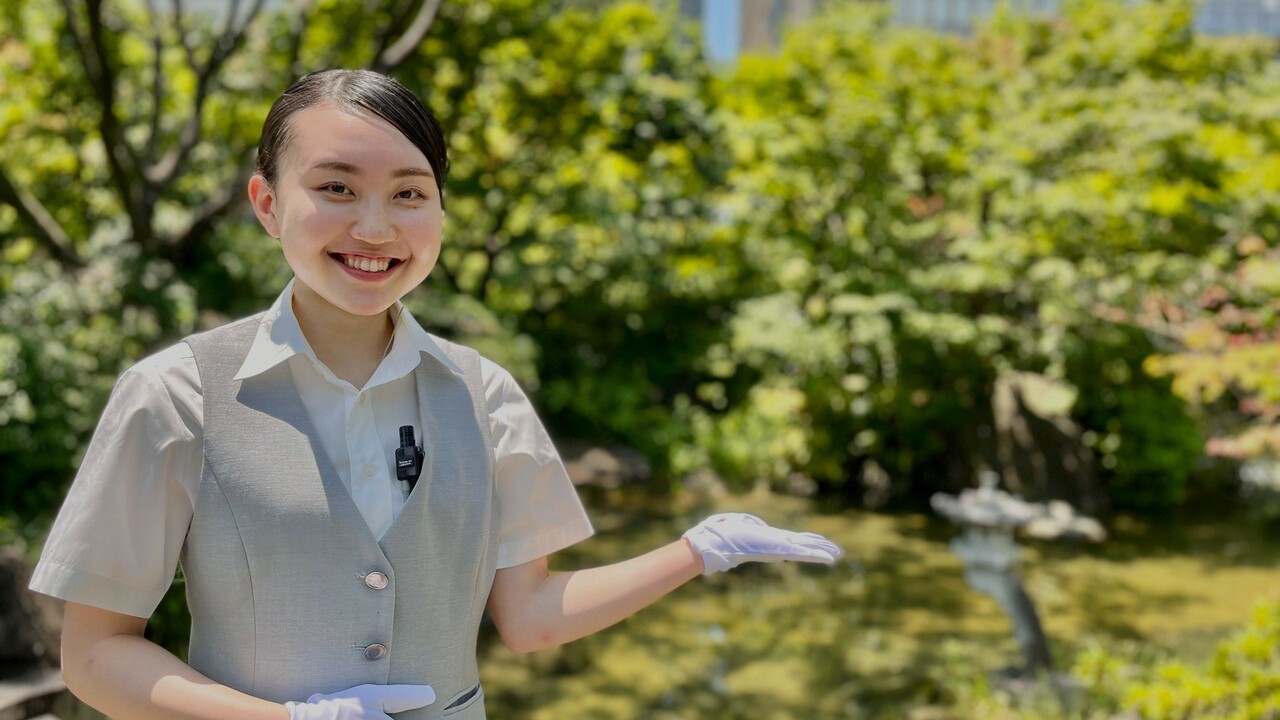 ホテル関連事業部で働く人の写真1枚目