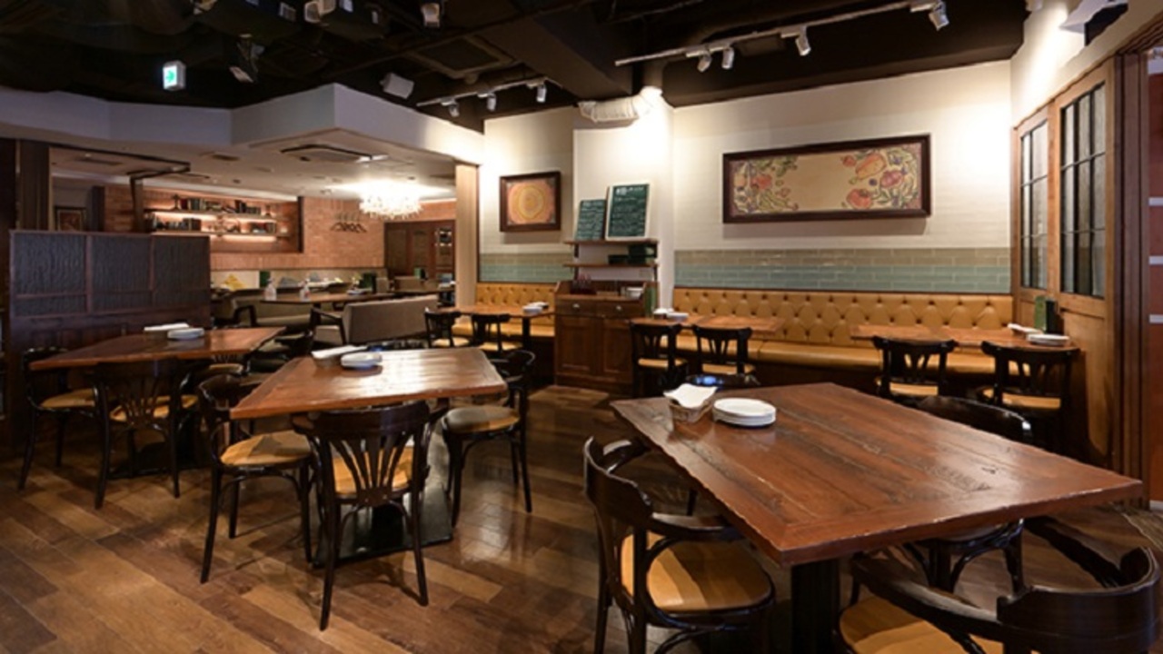 Trattoria Pizzeria Bar FAVETTAで働く人の写真4枚目