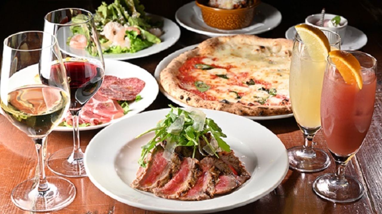 Trattoria Pizzeria Bar FAVETTAの事業内容の写真1枚目