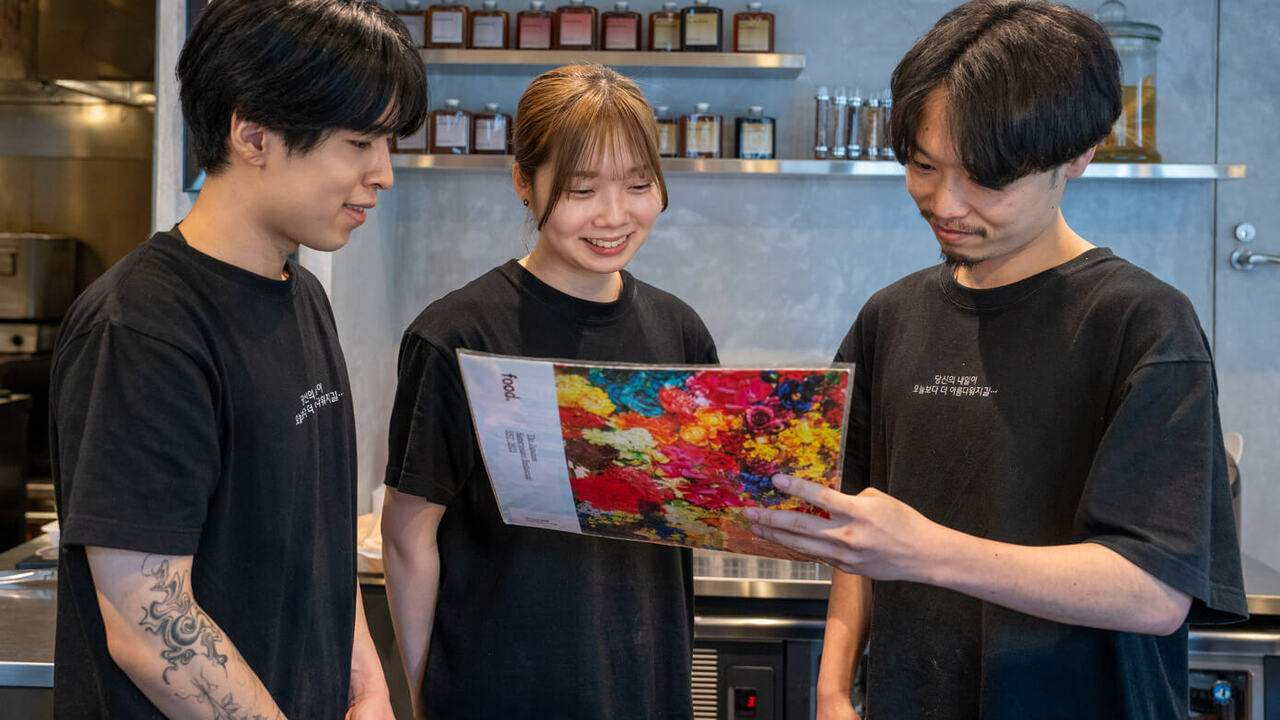 shiari samgyetangで働く人の写真1枚目