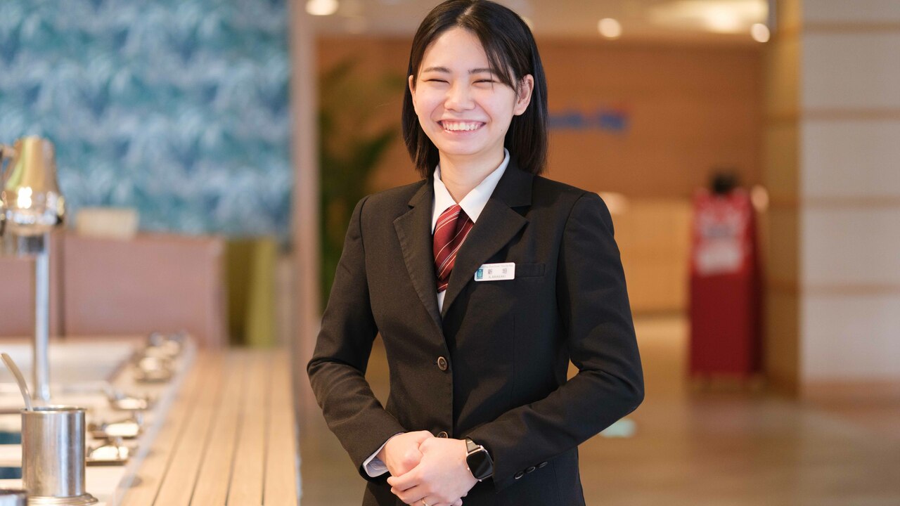 リザンシーパークホテル谷茶ベイで働く人の写真1枚目