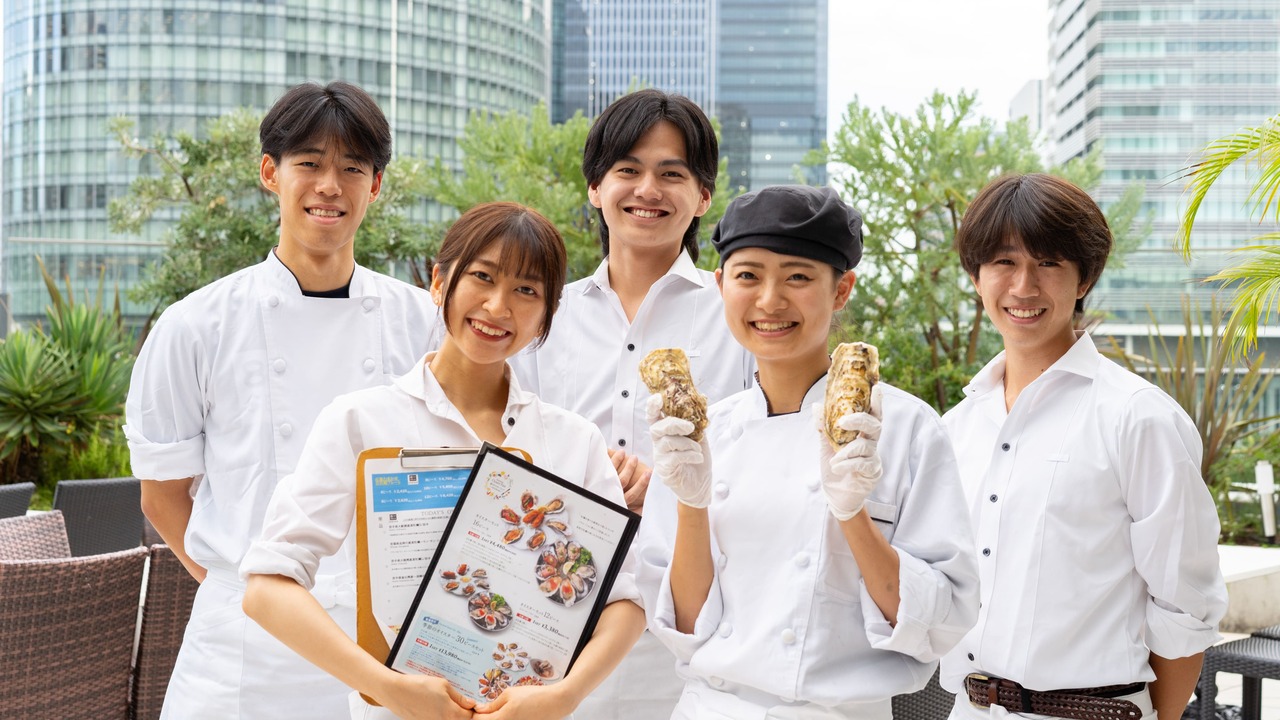 虎ノ門新店で働く人の写真3枚目