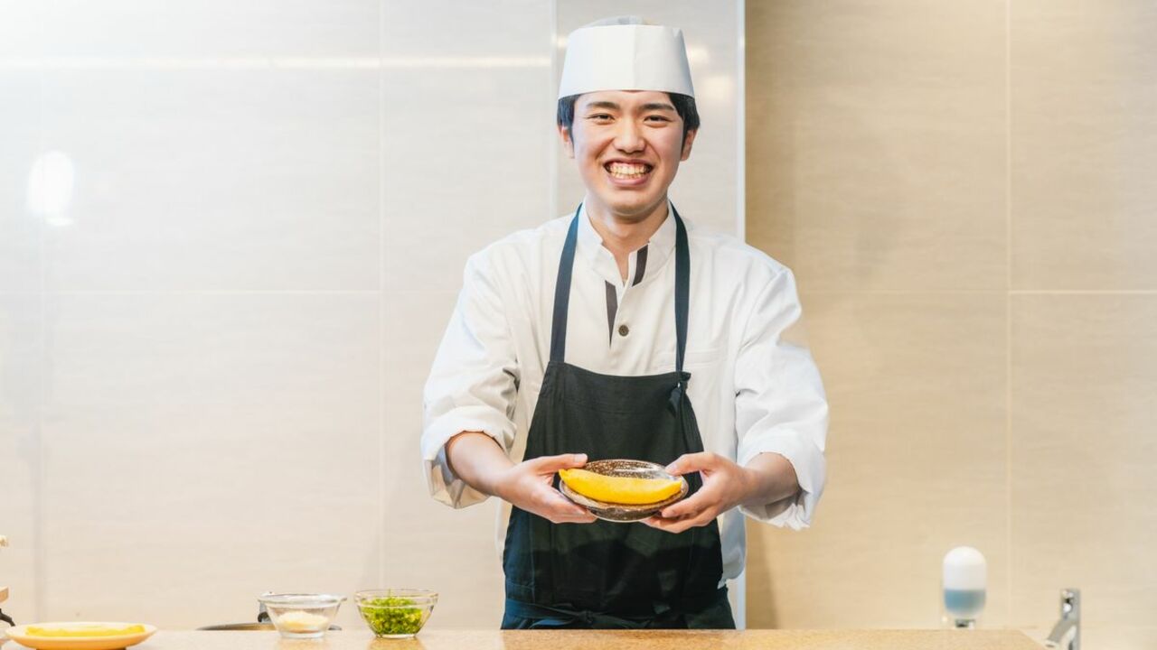 玉造グランドホテル長生閣で働く人の写真2枚目