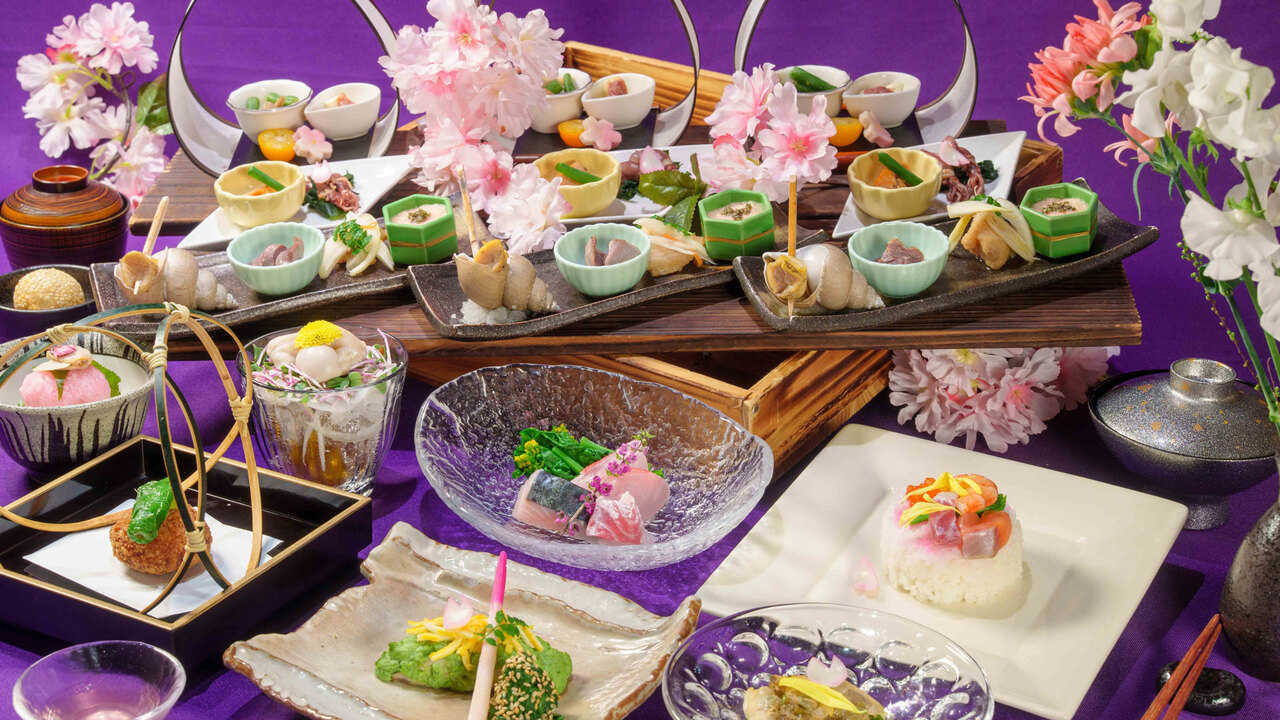 神楽坂　坂の花の事業内容の写真1枚目