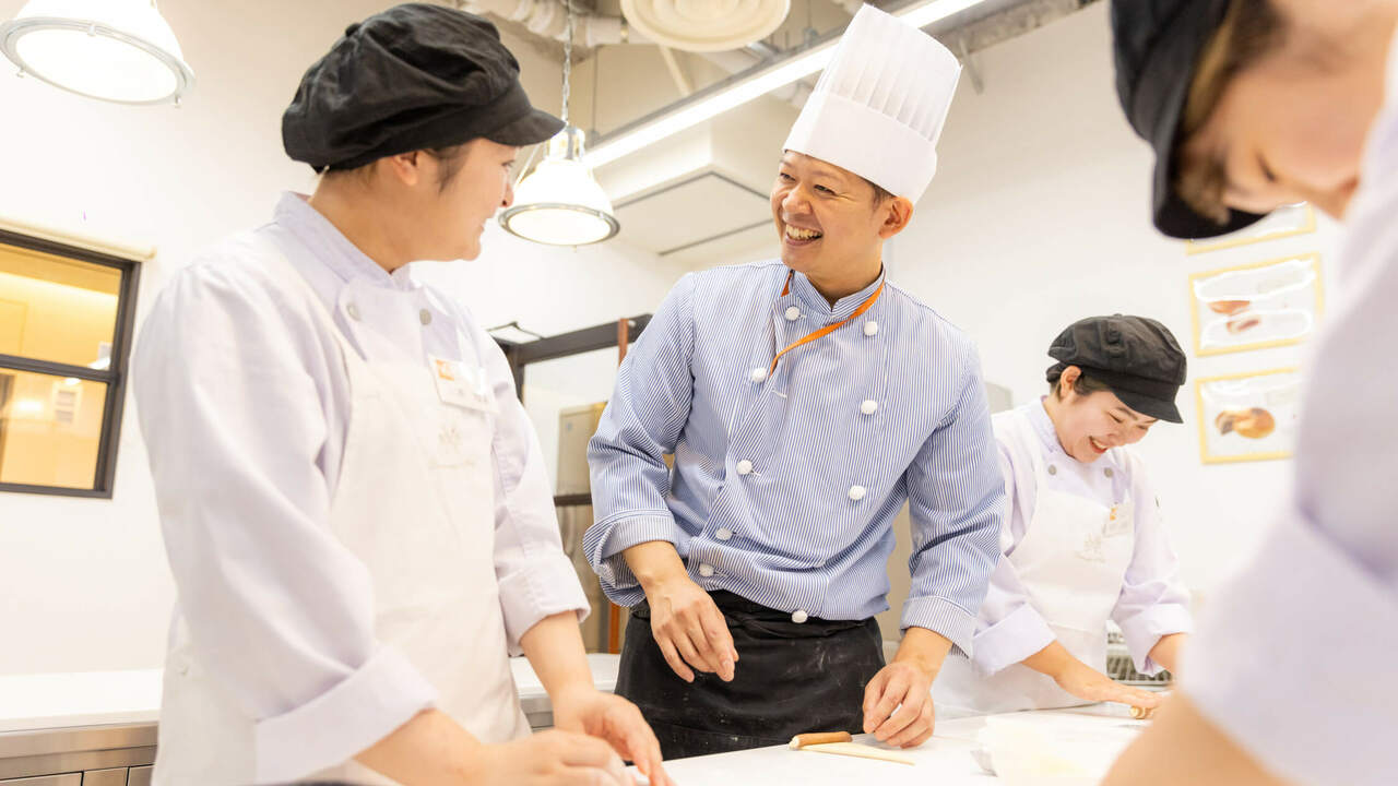 専門学校　福岡ビジョナリーアーツで働く人の写真1枚目