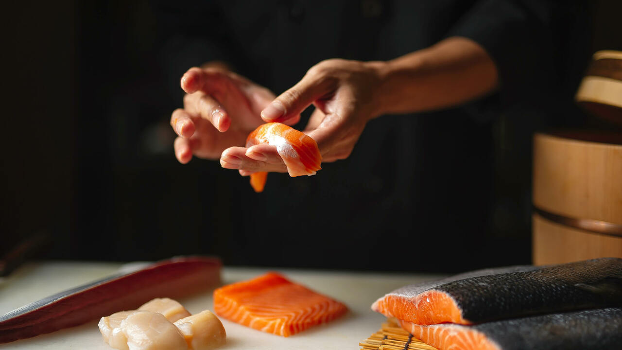 鮨駒で働く人の写真1枚目