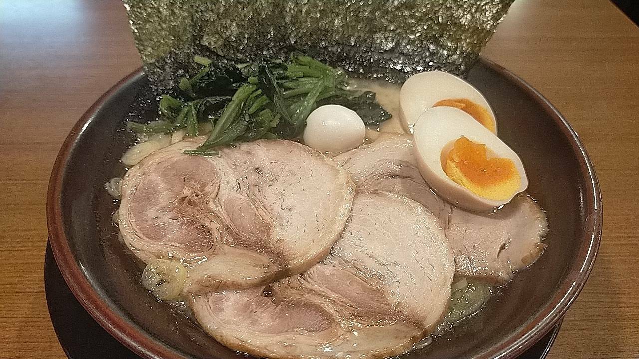 横浜家系ラーメン 刀の事業内容の写真1枚目