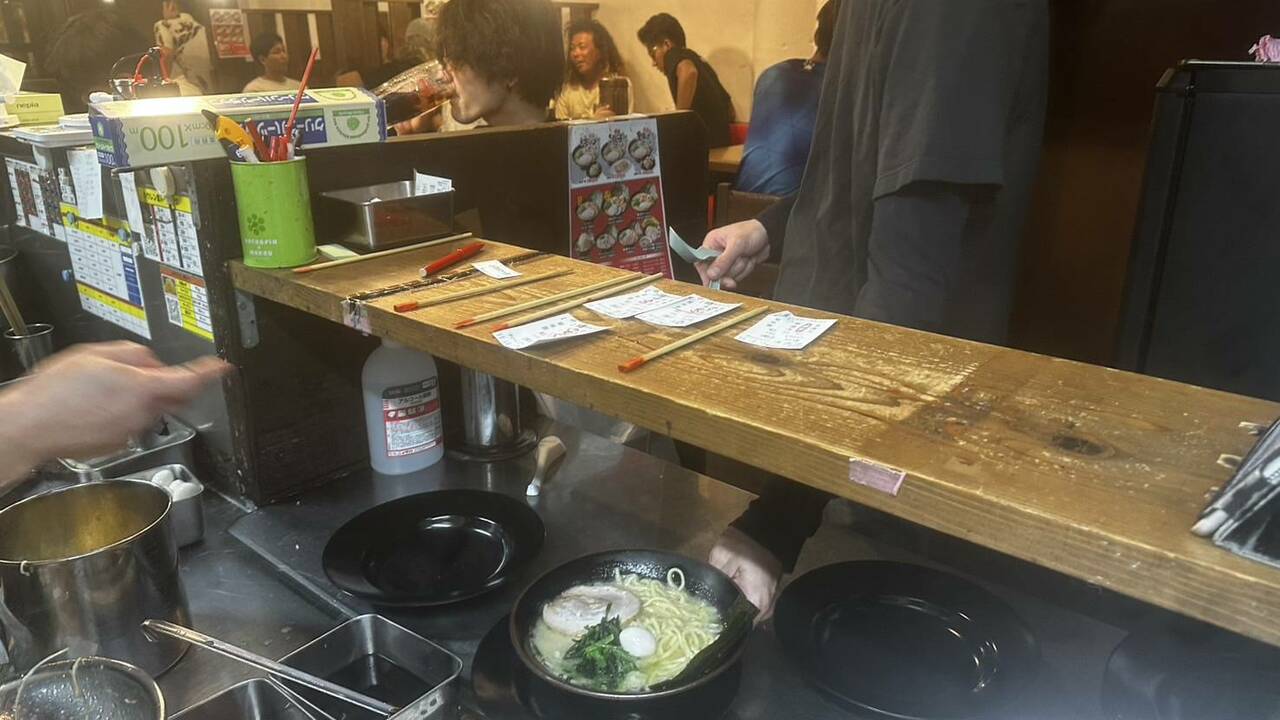 横浜家系ラーメン 刀の事業内容の写真4枚目