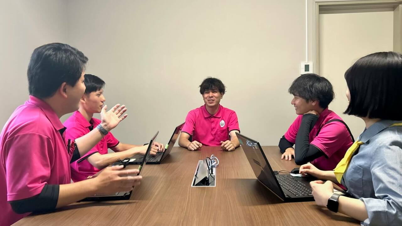 野外民族博物館 リトルワールドで働く人の写真1枚目