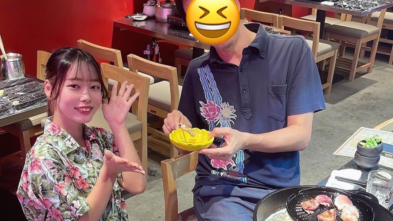 地鶏 焼き鳥鍋 サンで働く人の写真4枚目