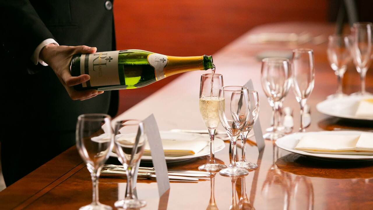 水戸プラザホテルで働く人の写真1枚目