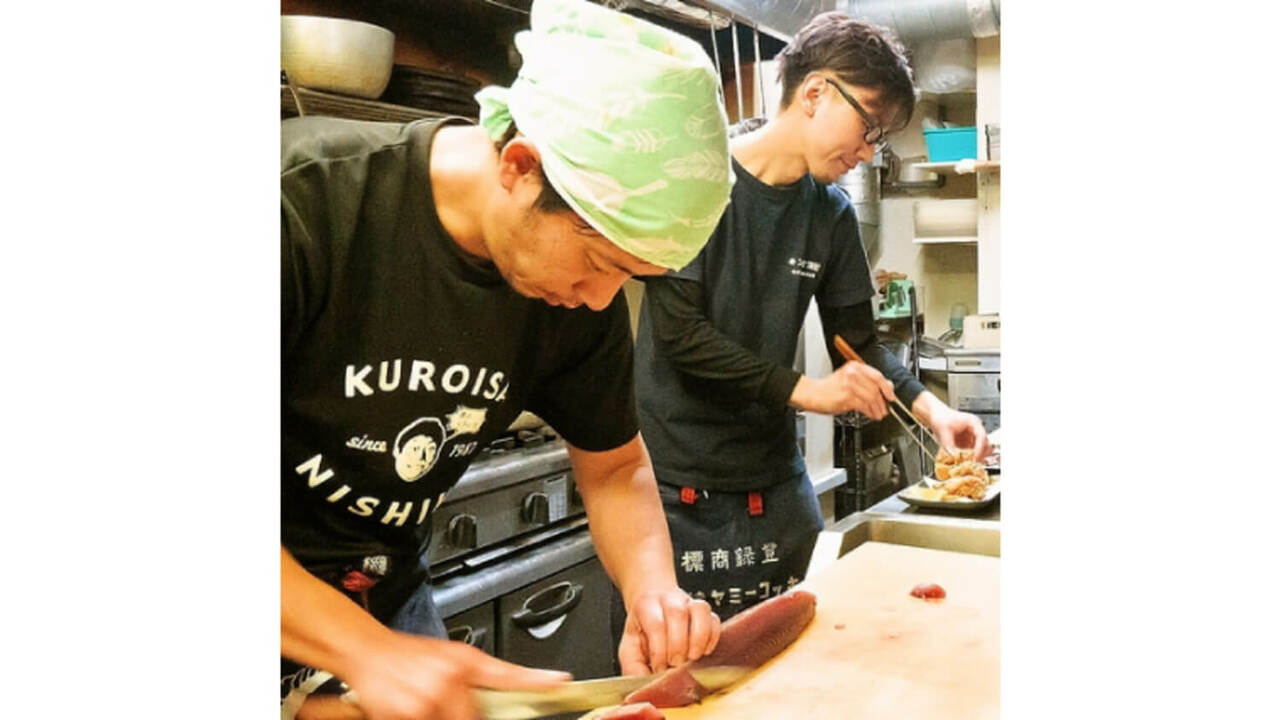 魚海船団で働く人の写真3枚目