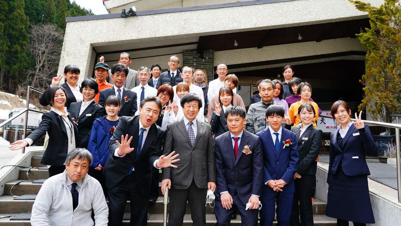 白馬ハイランドホテルで働く人の写真1枚目