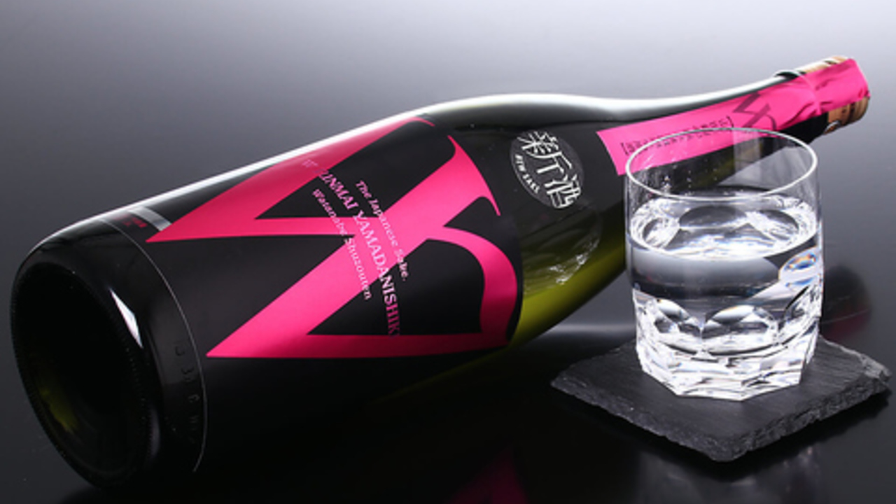 日本酒バルsizucuしずくの事業内容の写真2枚目