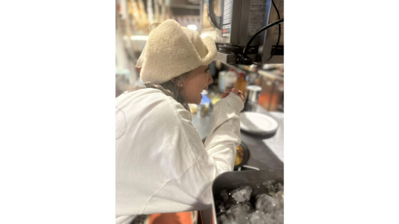 CARNICERIAで働く人の写真2枚目