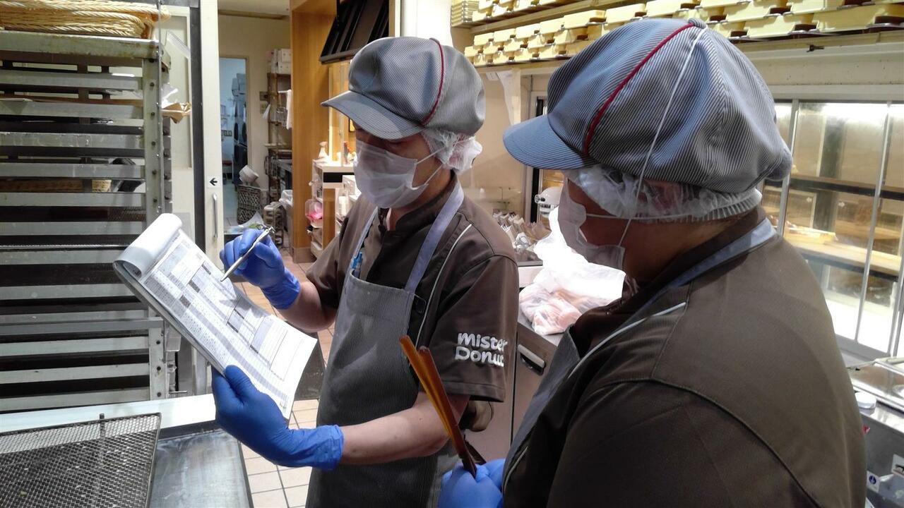 mister Donutで働く人の写真2枚目