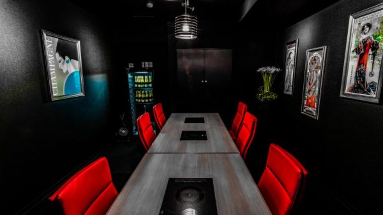 しゃぶしゃぶ九の事業内容の写真2枚目