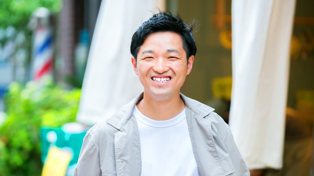 歩きはじめで働く人の写真2枚目