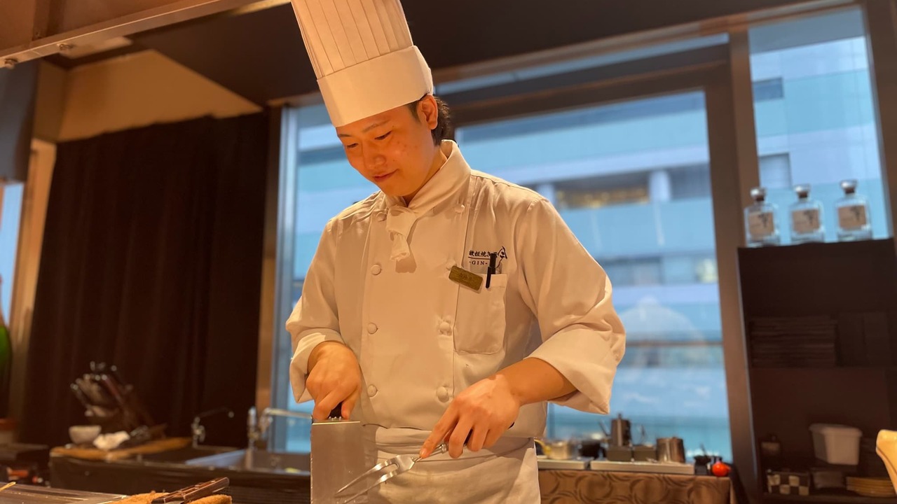 吟で働く人の写真1枚目