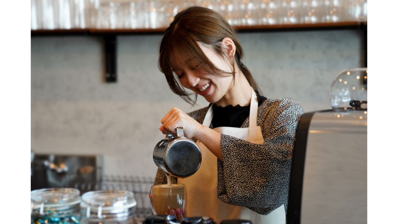 Arl Eeeで働く人の写真4枚目