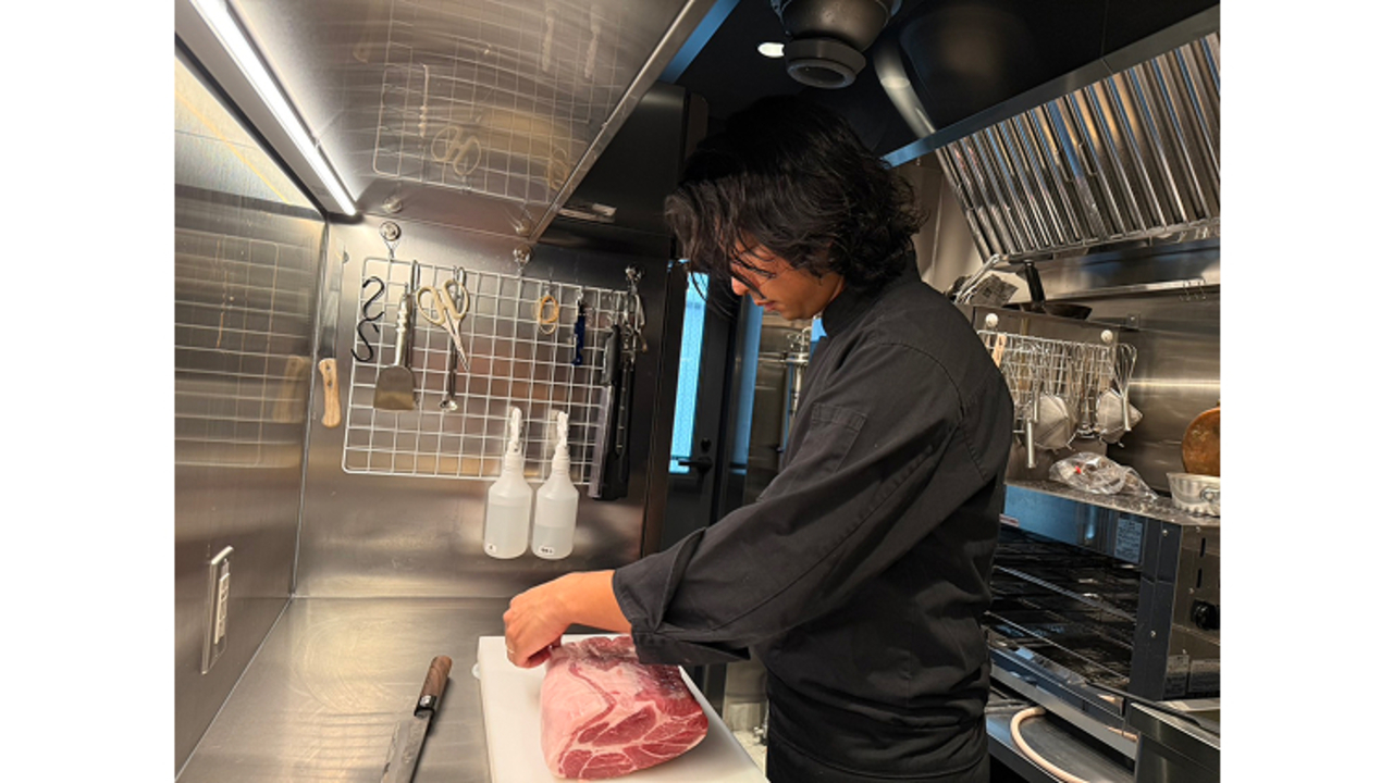 茶房○△□で働く人の写真3枚目