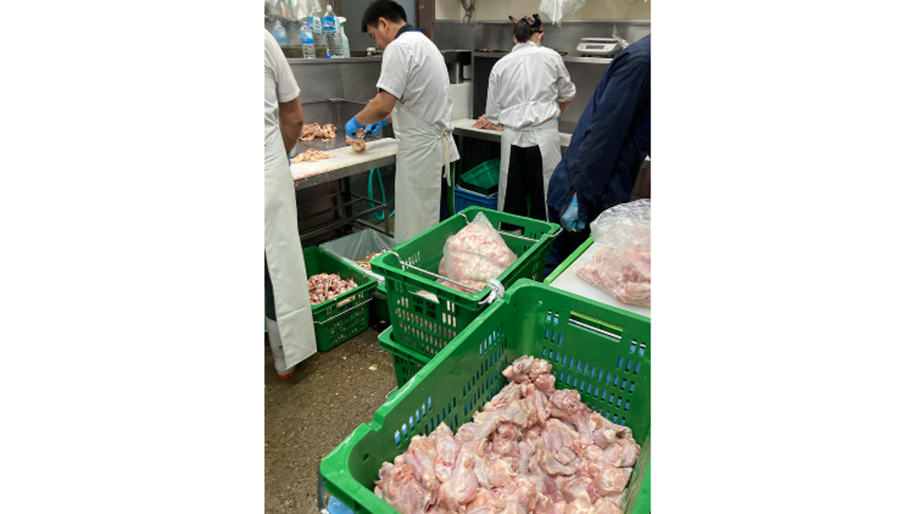 鶏肉専門店信濃屋の事業内容の写真1枚目