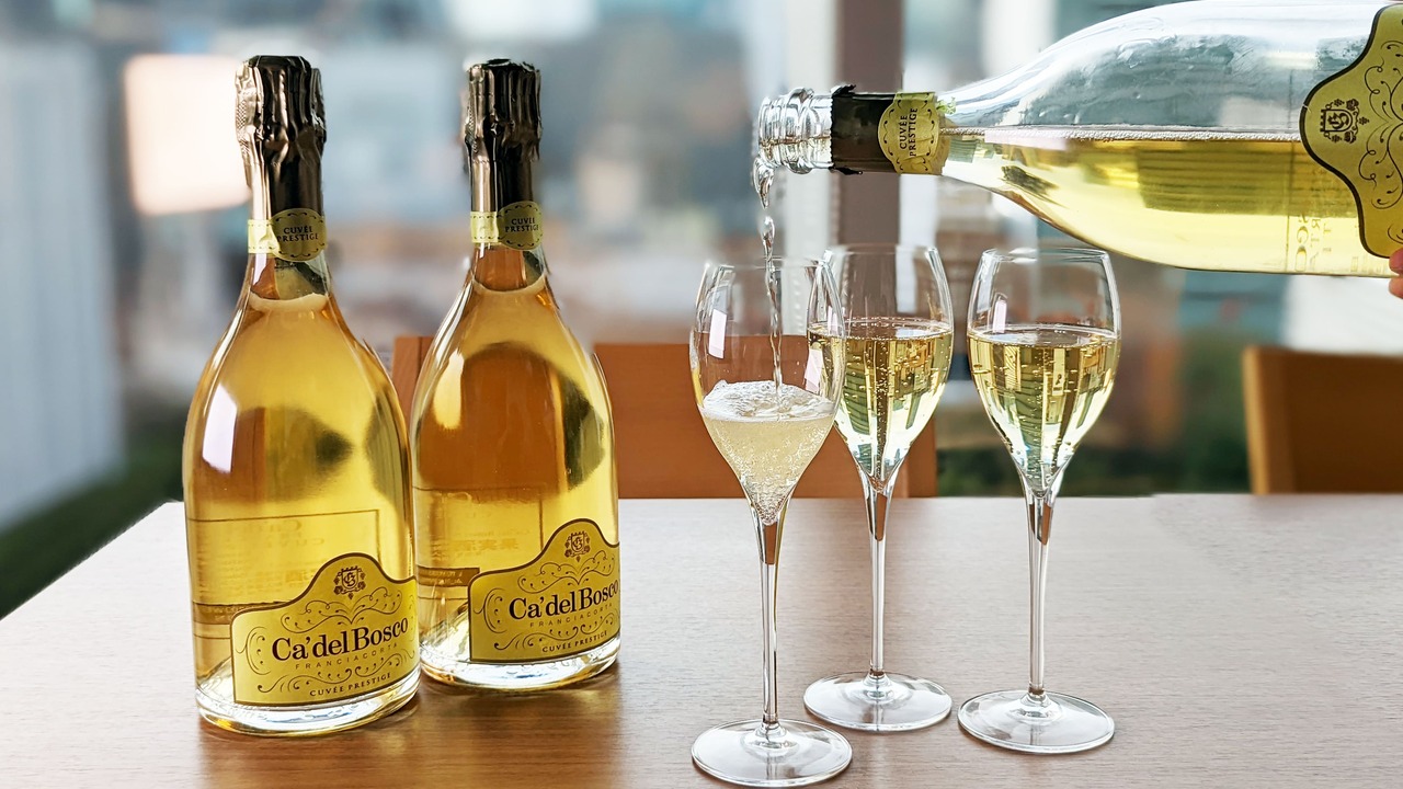 イタリアーナ ターヴォラ ドォーロの事業内容の写真1枚目