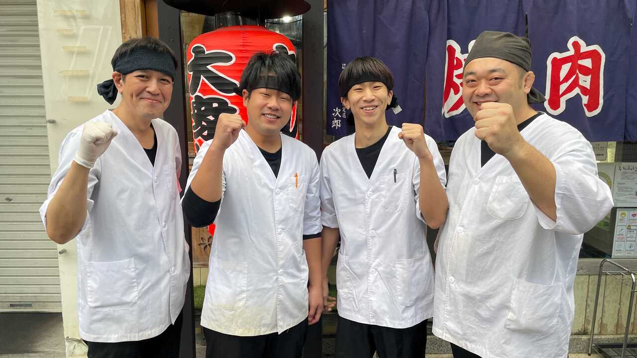 焼肉 次郎で働く人の写真1枚目