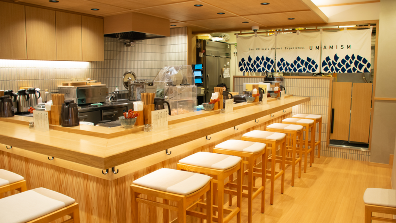 新太郎で働く人の写真1枚目