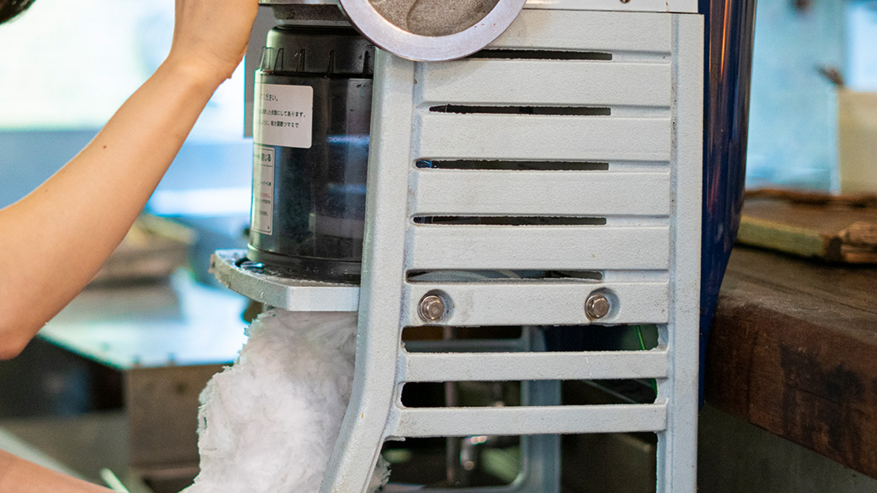 【事業責任者候補】アパレル企業が運営するカフェ・ベーカリーブランドの統括で働く人の写真1枚目