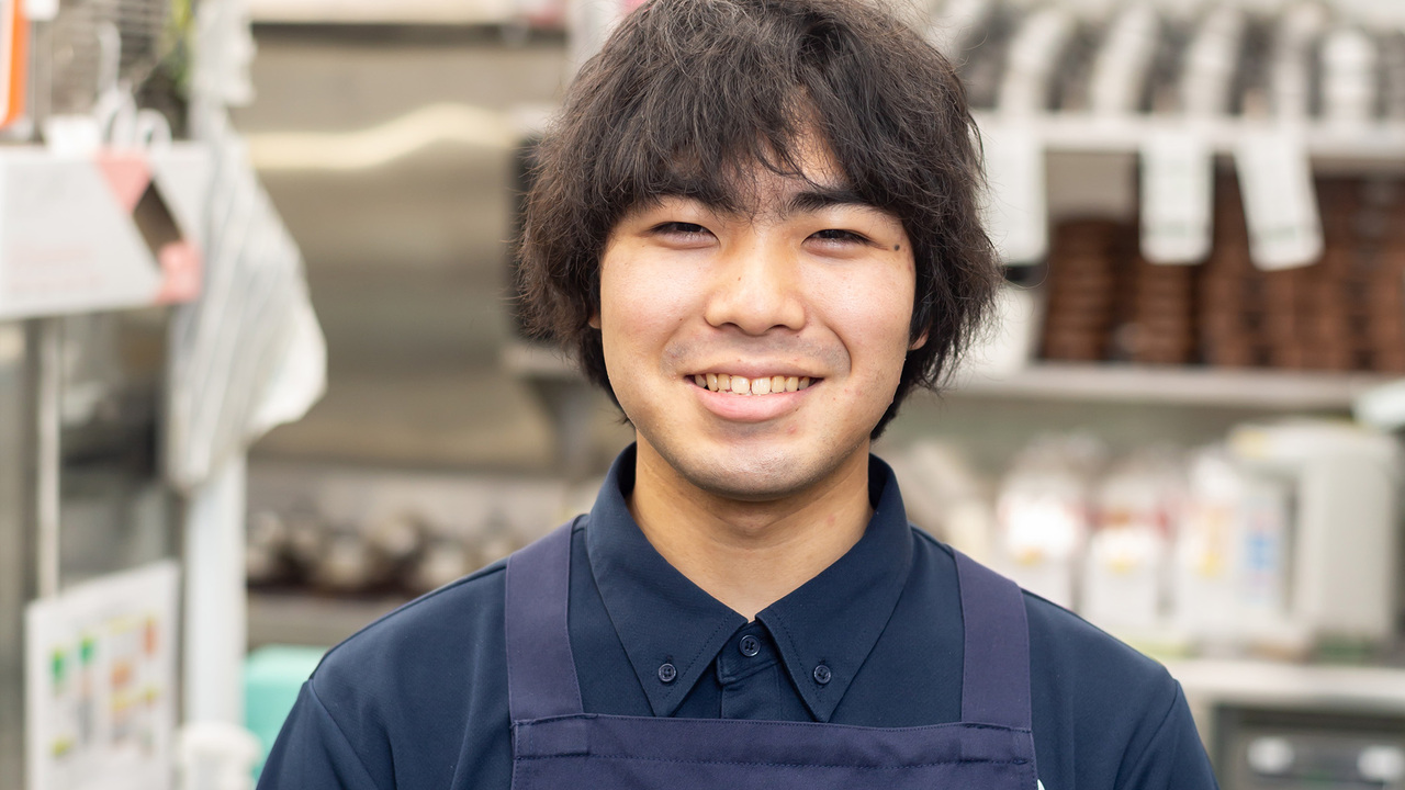 つきじ海賓で働く人の写真1枚目
