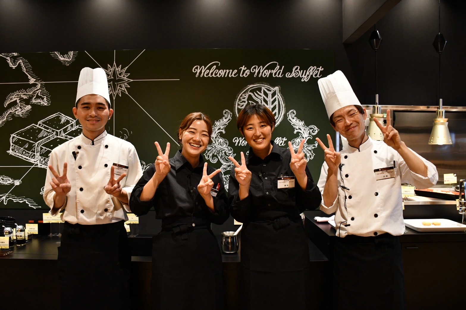 株式会社とみづや-ワールドビュッフェ 1枚目