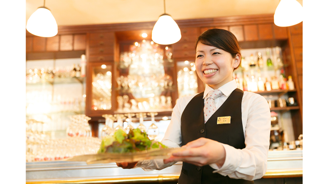 Belgian Brasserie Courtで働く人の写真2枚目