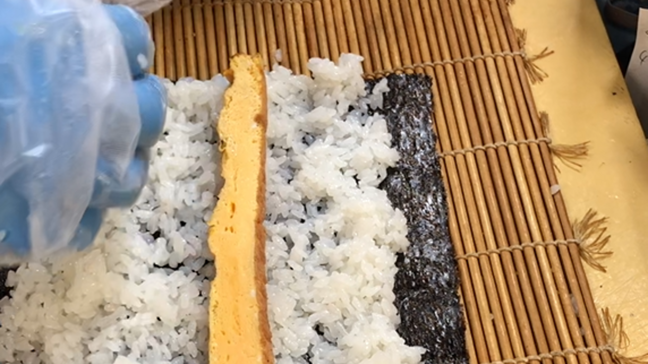 仕出しの佐久間で働く人の写真2枚目