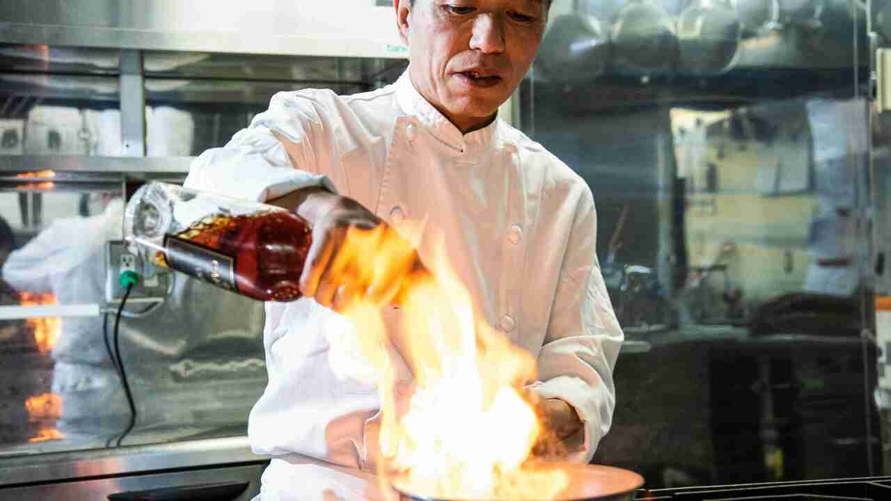 和食庭園　小城で働く人の写真1枚目