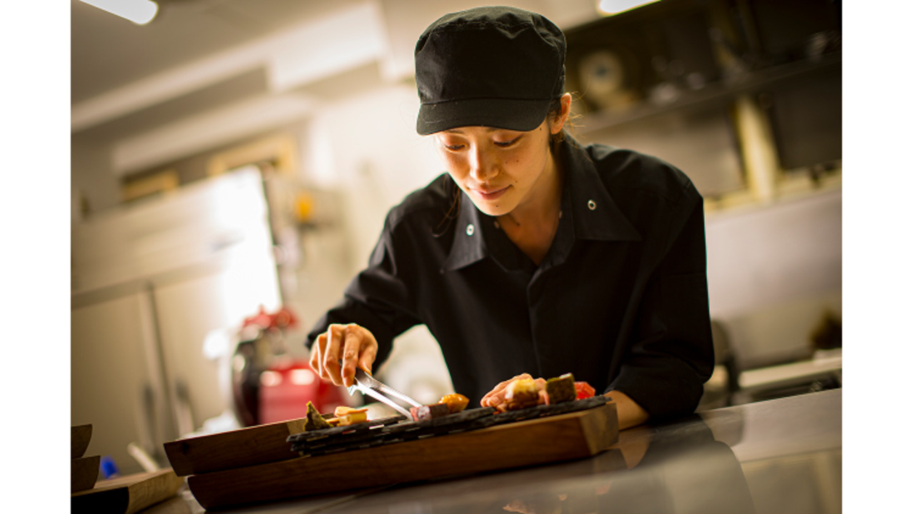 Bella Daining Cafeで働く人の写真2枚目