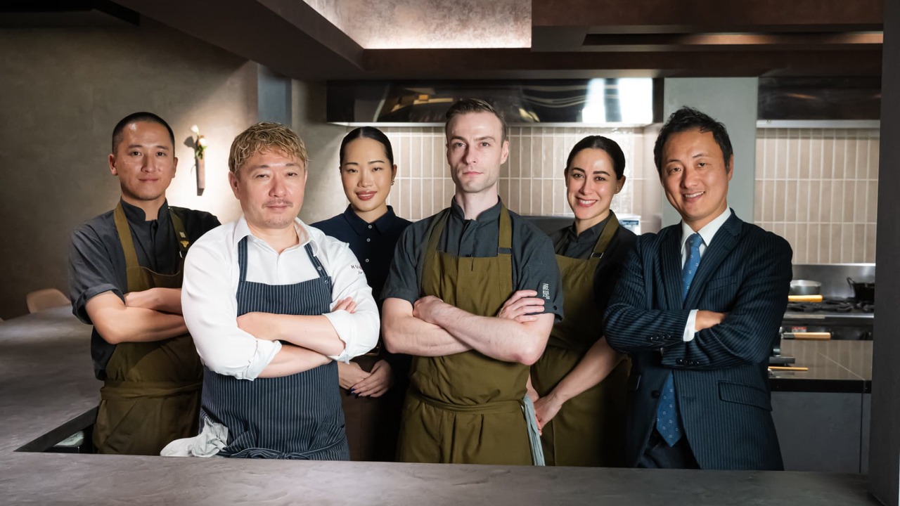 祇是で働く人の写真2枚目