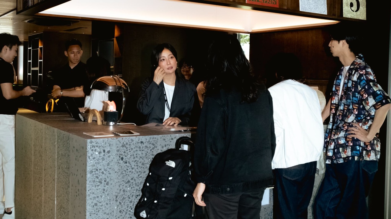 BASE LAYER HOTEL FUKUOKAで働く人の写真1枚目